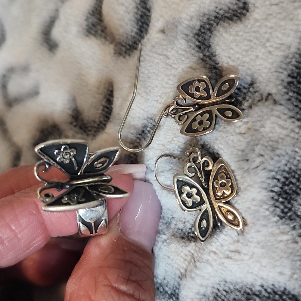 Mariposa James Avery ring
